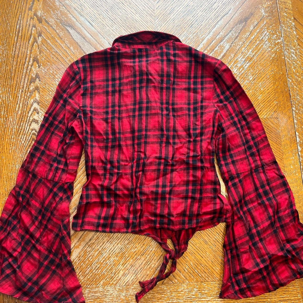 Womens Shirt - Picture 2 of 3